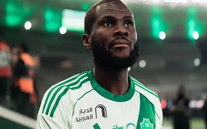 رغم العروض الأوروبية تطور جديد بمستقبل فرانك كيسي مع الأهلي